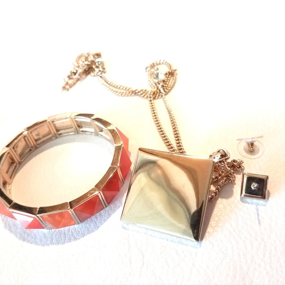Ann Taylor Orange Pyramid Jewelry Parure Set - Picture 3 of 7